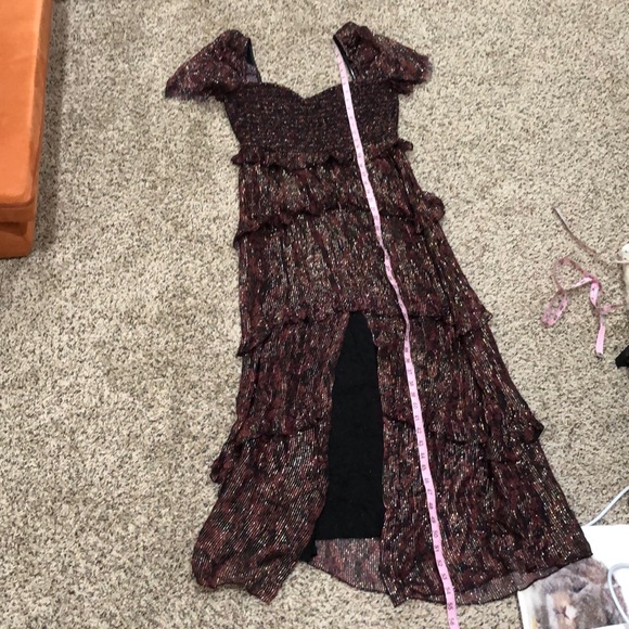 Rococo Sand Maxi Dress Size Large Red Black Gold Metallic Floral Ruffle Tiered - Picture 9 of 9